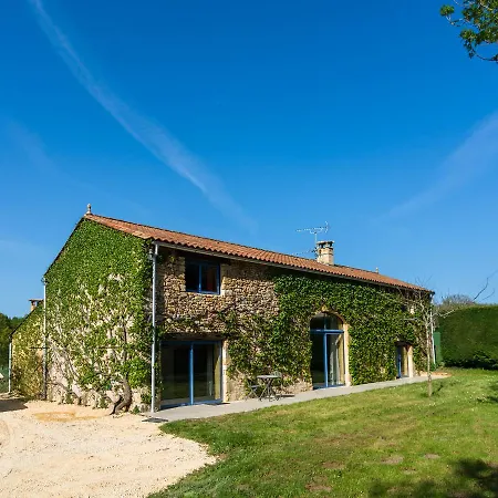 Spacious With Private Pool Holiday home Larzac