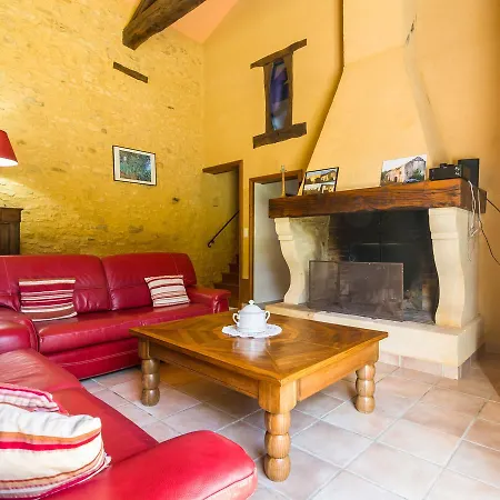 Spacious With Private Pool