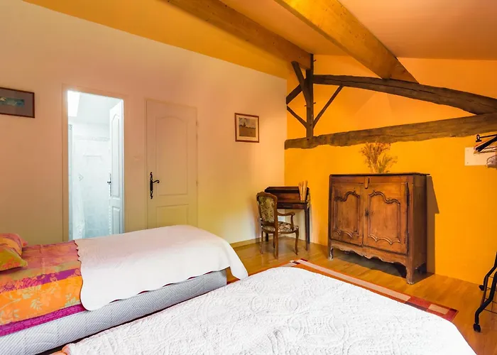 Poolside Haven In Salles * Larzac